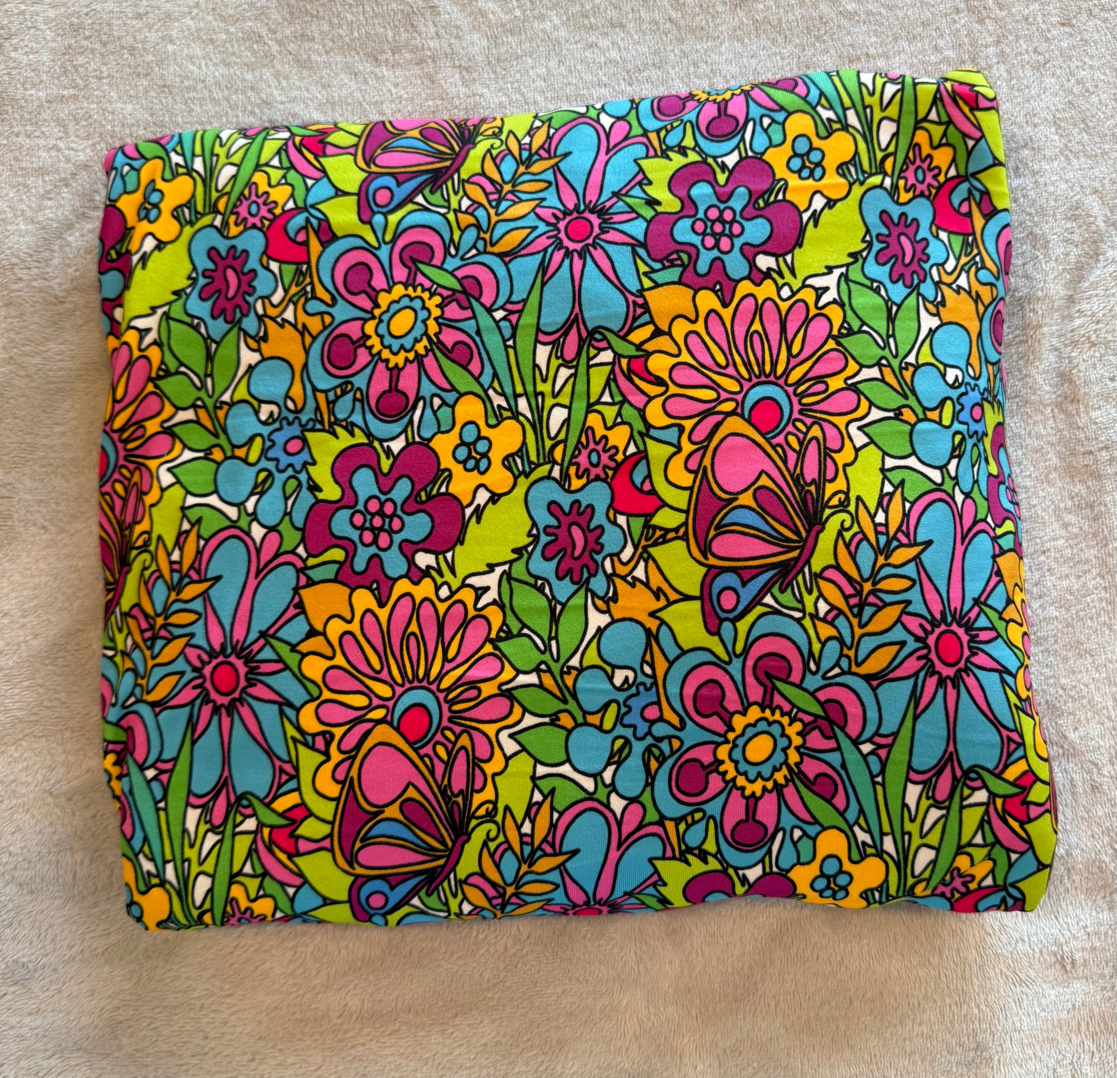 Floral fields (1 available)