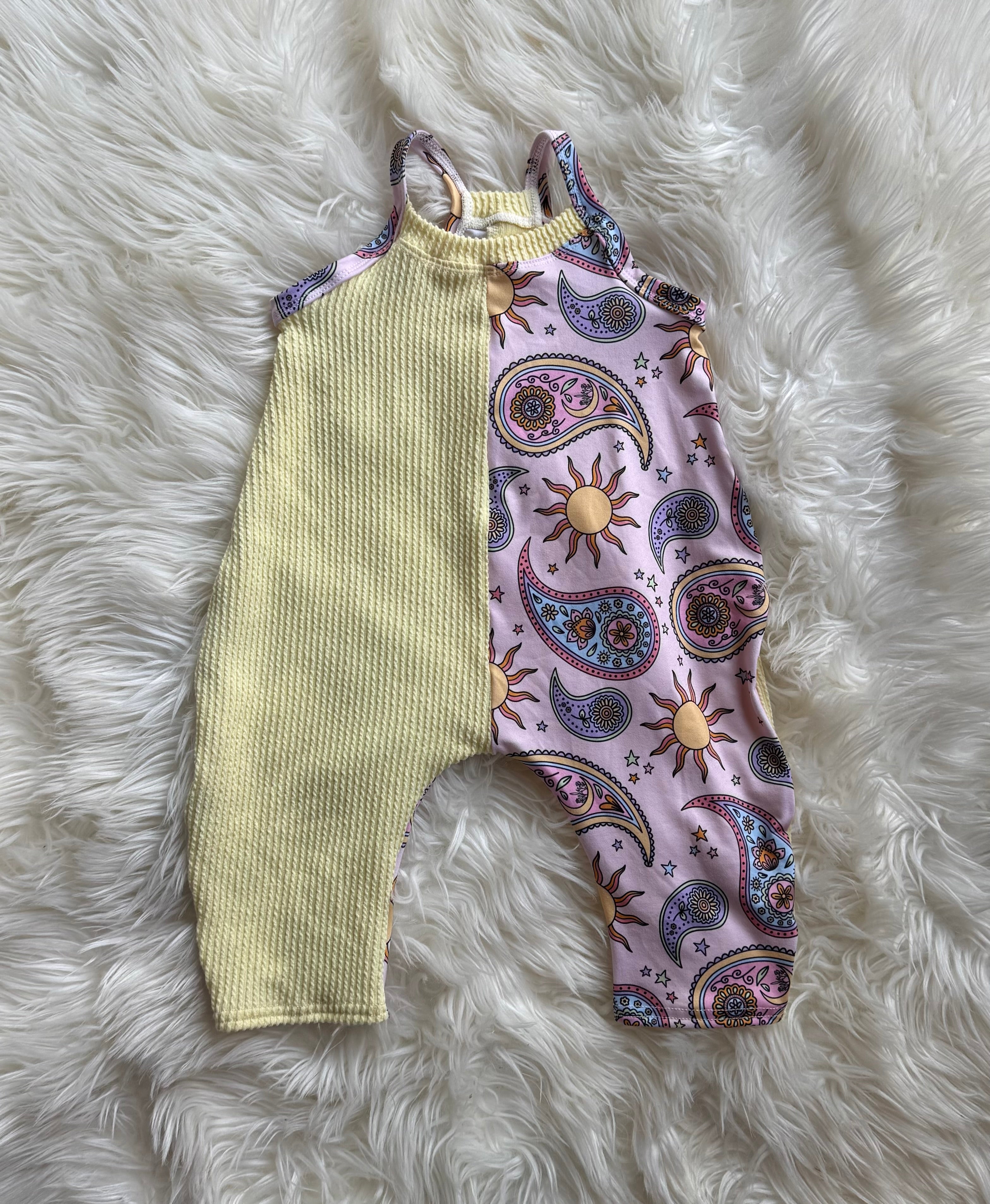 9/12 Iris romper