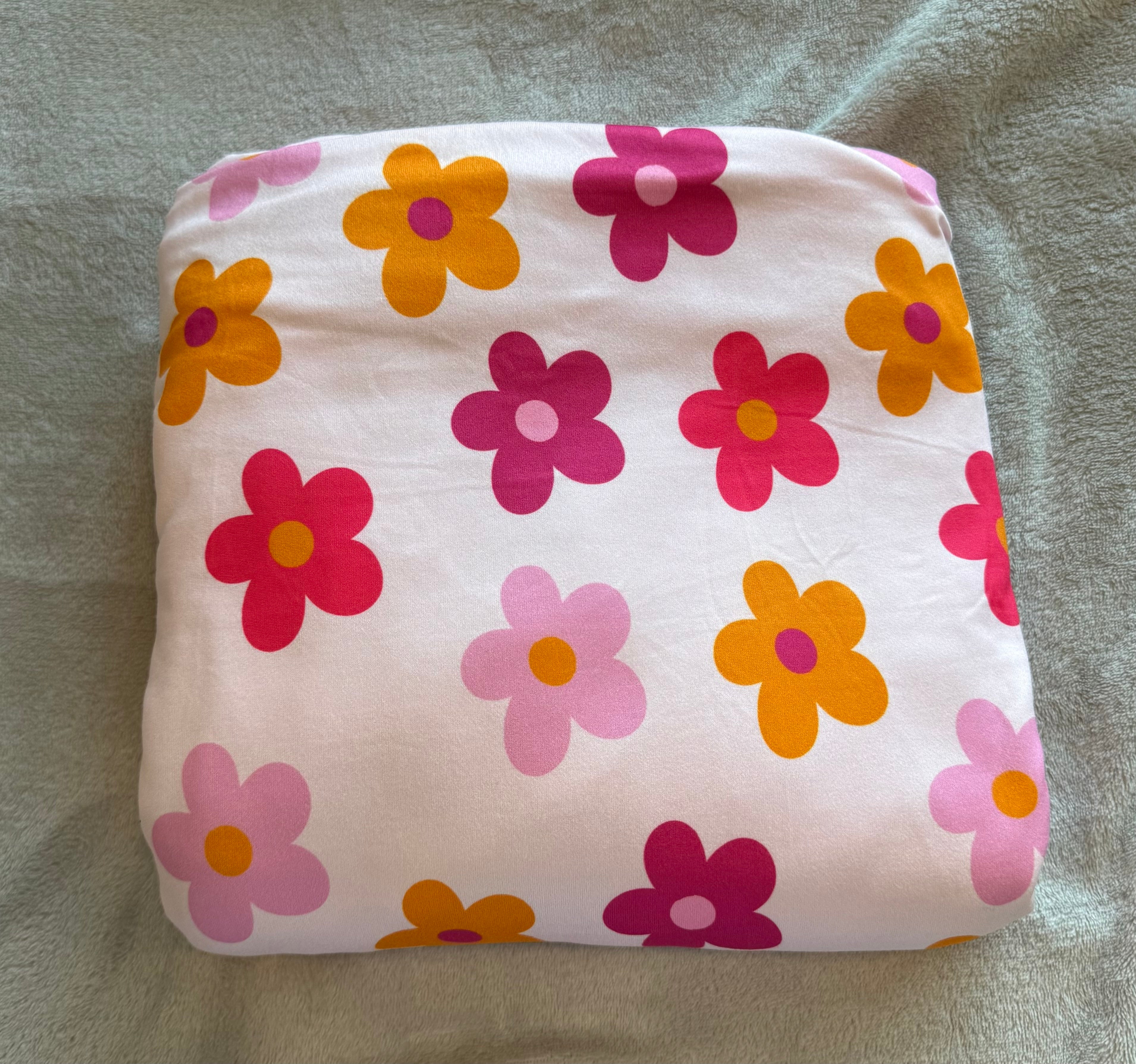 Sweet petals (1 available)