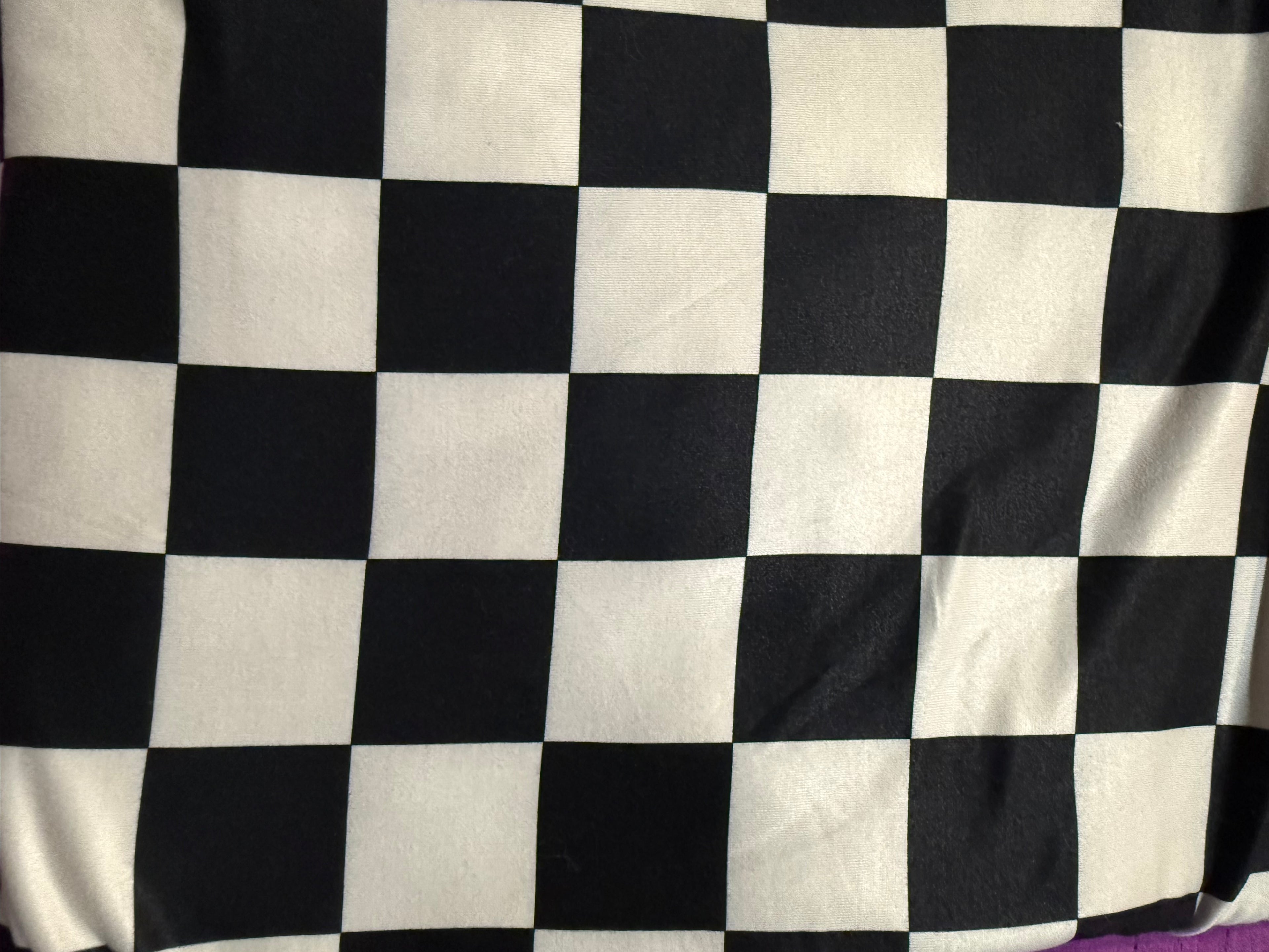Black & cream checks
